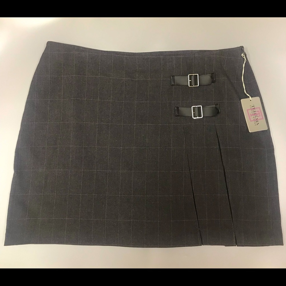 Tehama Gray/Pink Windowpane Plaid Golf Skort